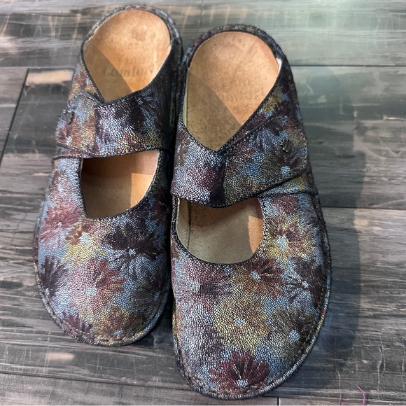 FINN COMFORT Stanford Sandals Clogs‎ Blue leather Germany 37 /6.5 USA - Picture 1 of 8